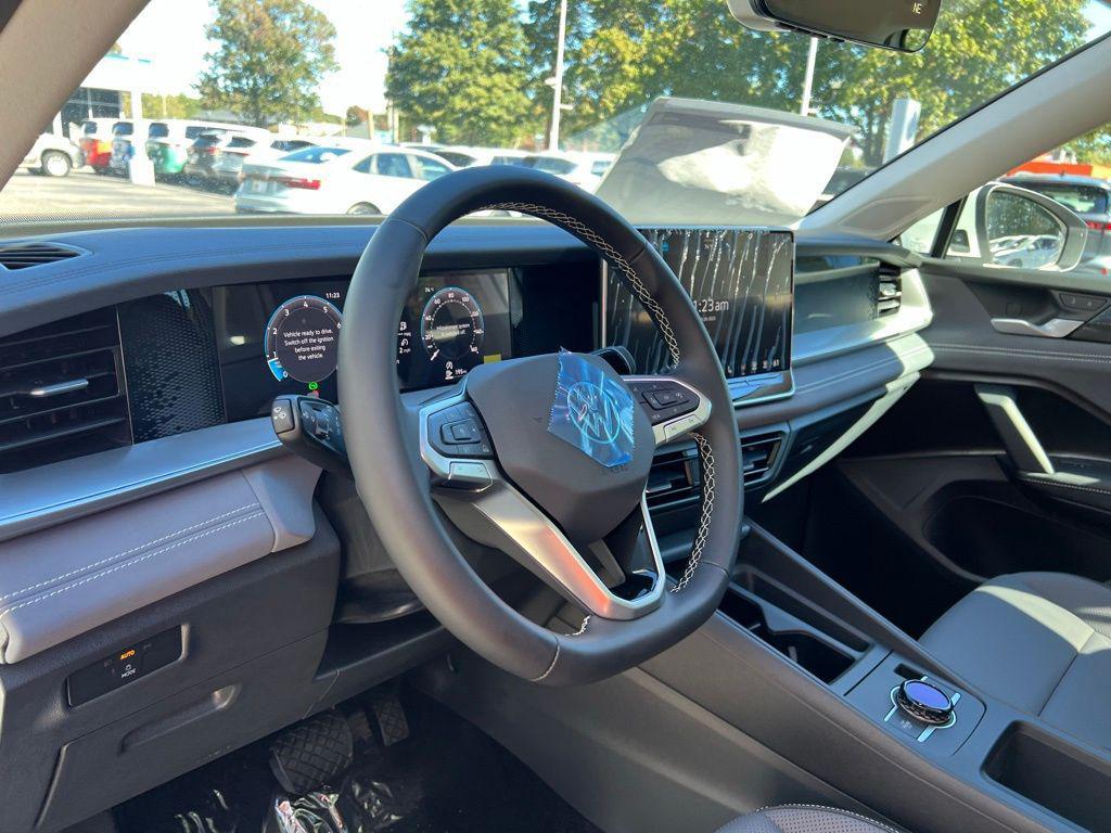 new 2026 Volkswagen Tiguan car, priced at $34,691