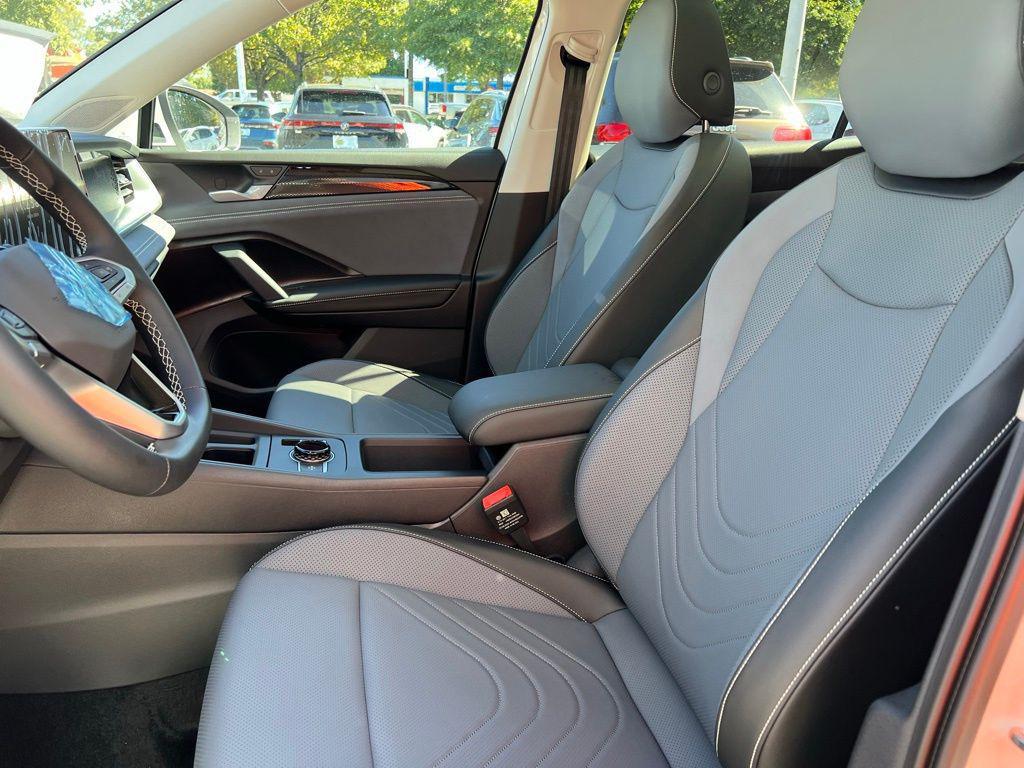 new 2026 Volkswagen Tiguan car, priced at $34,691