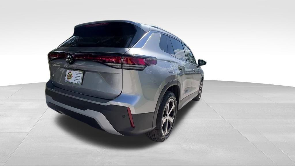 new 2025 Volkswagen Tiguan car, priced at $29,330