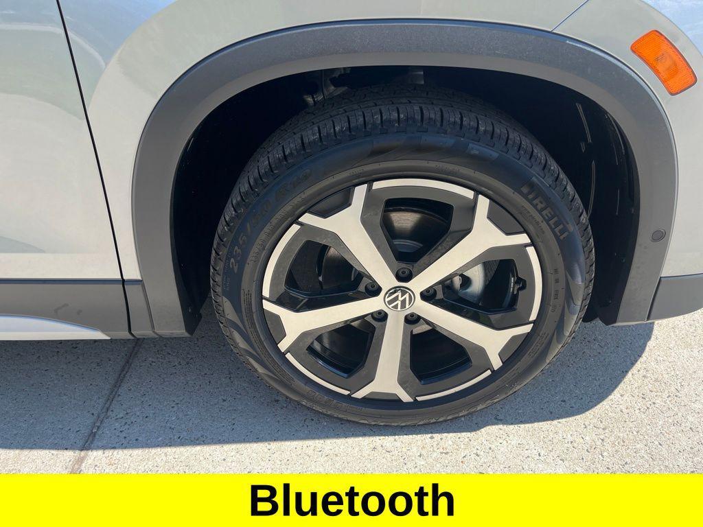 new 2025 Volkswagen Tiguan car, priced at $29,330