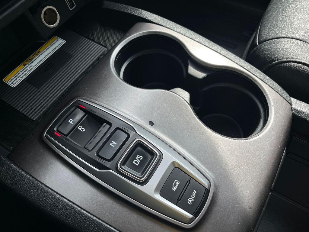 used 2022 Honda Pilot car, priced at $29,999