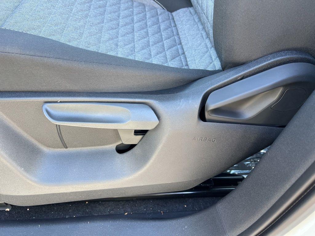 new 2026 Volkswagen Tiguan car, priced at $30,537