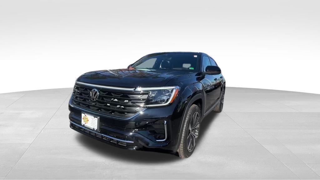 new 2026 Volkswagen Atlas Cross Sport car, priced at $51,519