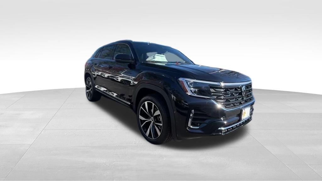 new 2026 Volkswagen Atlas Cross Sport car, priced at $51,519
