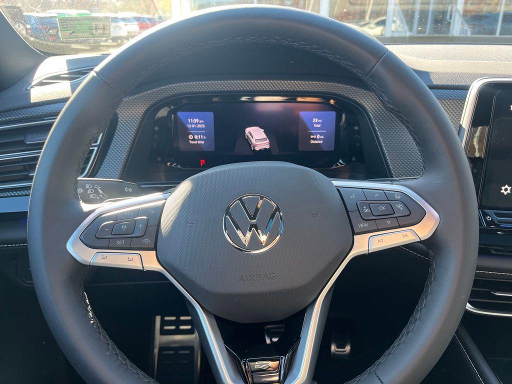 new 2026 Volkswagen Atlas Cross Sport car, priced at $51,519