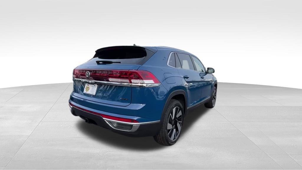 new 2026 Volkswagen Atlas Cross Sport car, priced at $46,675