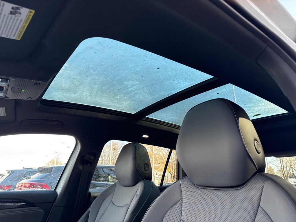 new 2026 Volkswagen Tiguan car, priced at $37,620