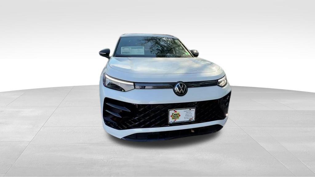 new 2026 Volkswagen Tiguan car, priced at $37,620