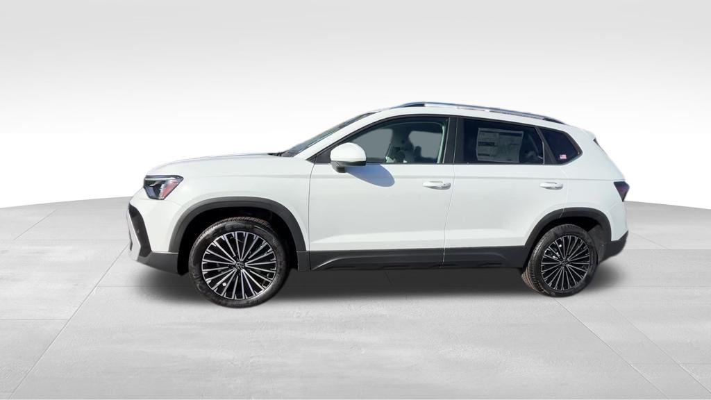 new 2026 Volkswagen Taos car, priced at $30,899