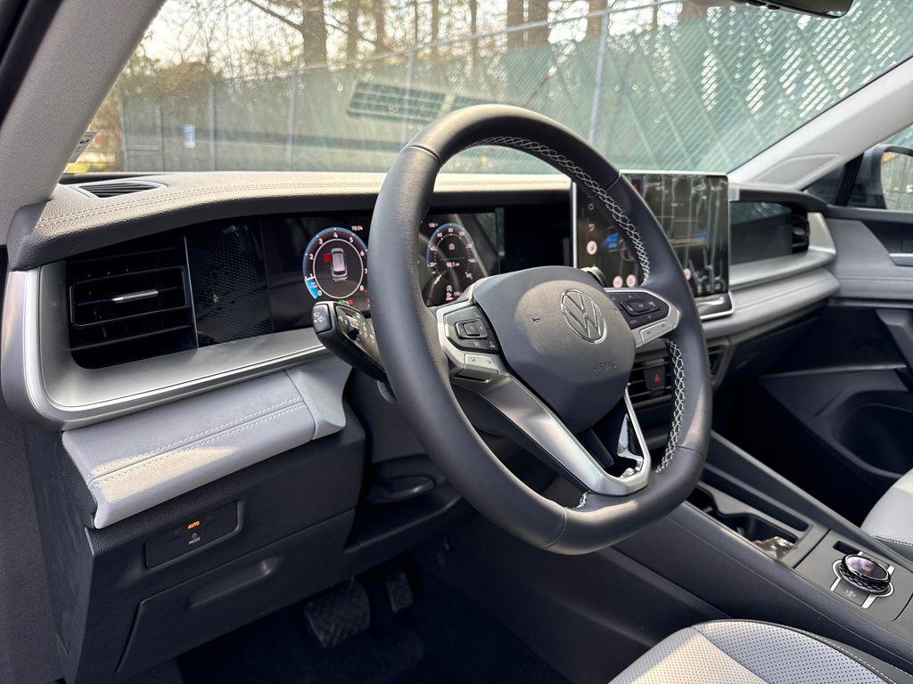 new 2026 Volkswagen Tiguan car, priced at $33,744
