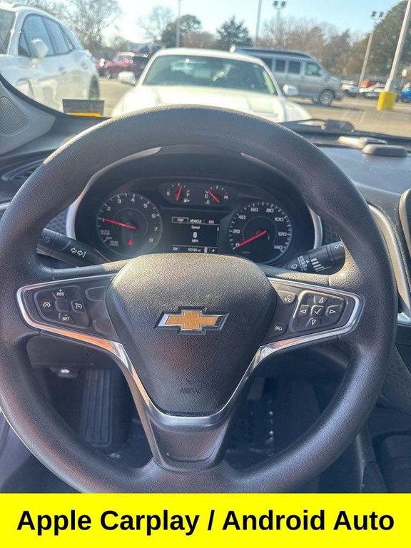 used 2018 Chevrolet Malibu car, priced at $13,777