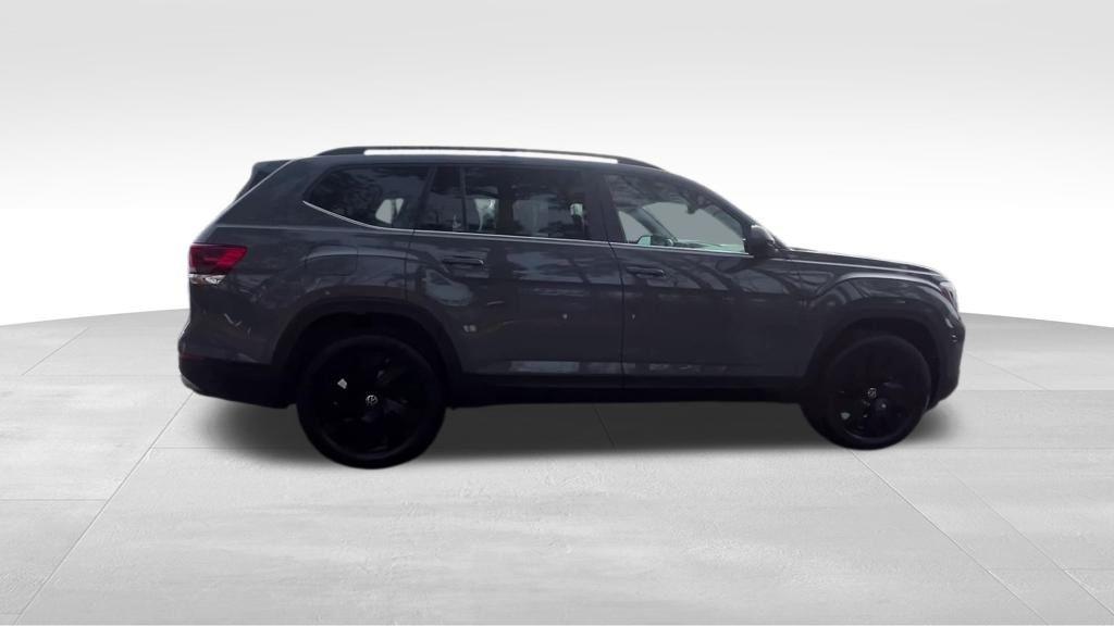 new 2026 Volkswagen Atlas car, priced at $44,035