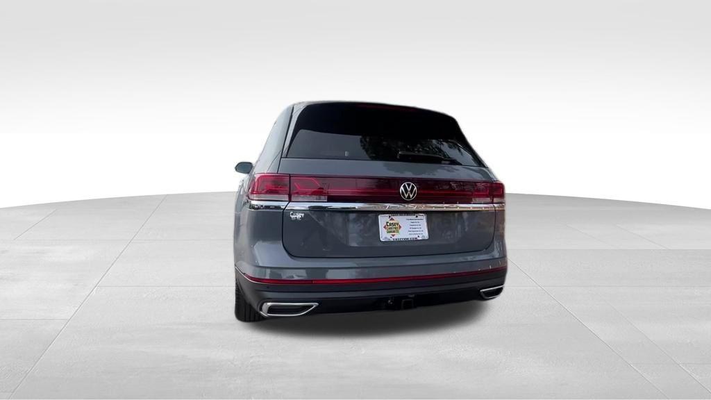 new 2026 Volkswagen Atlas car, priced at $44,035