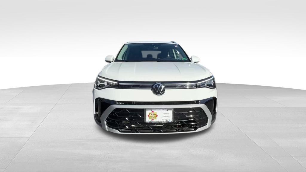 new 2026 Volkswagen Taos car, priced at $36,296