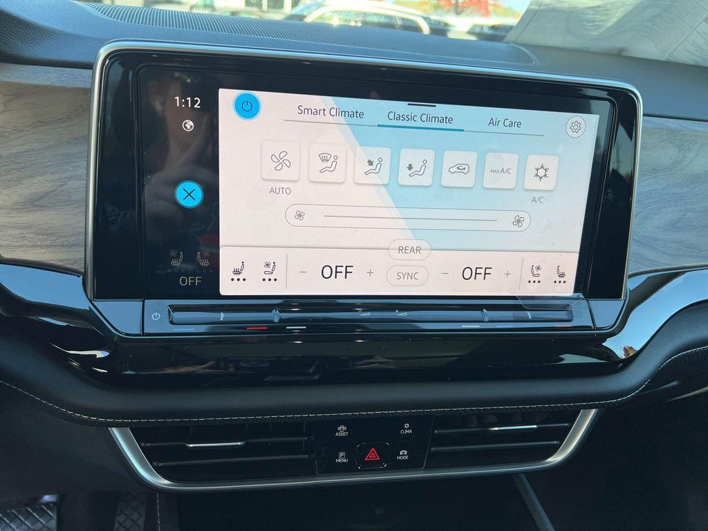 new 2026 Volkswagen Atlas car, priced at $43,908