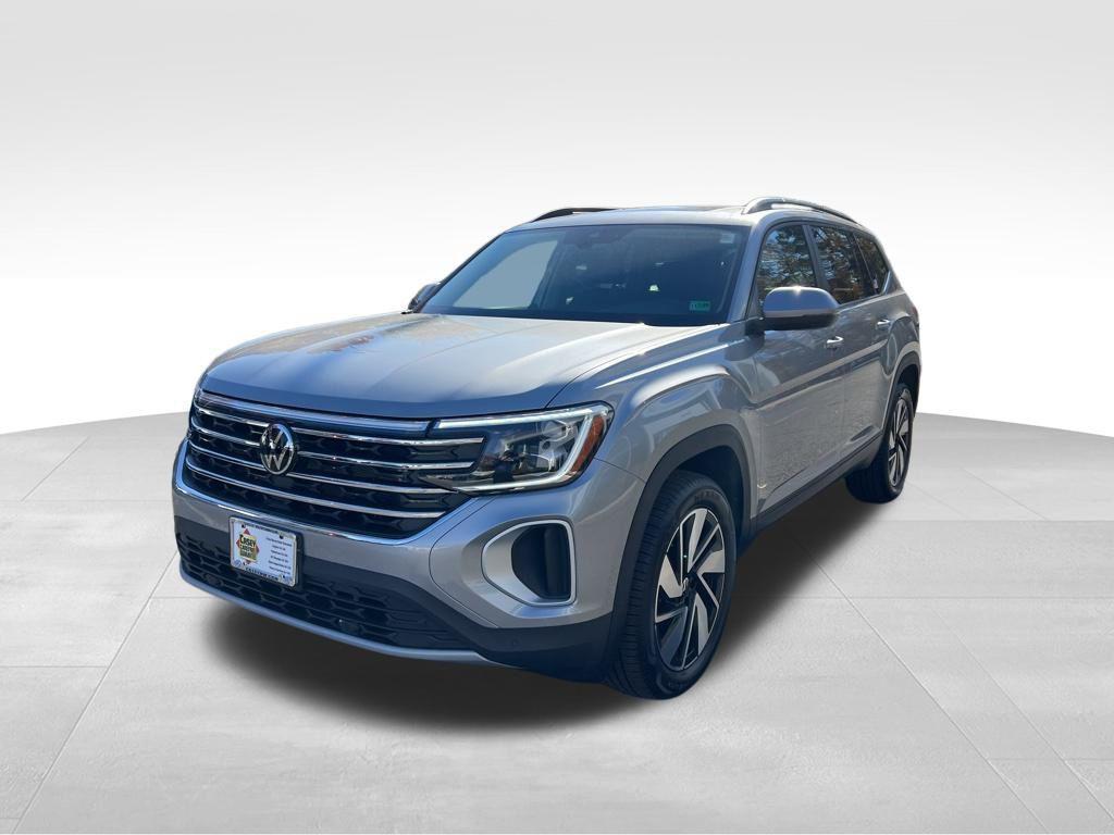 new 2026 Volkswagen Atlas car, priced at $43,908
