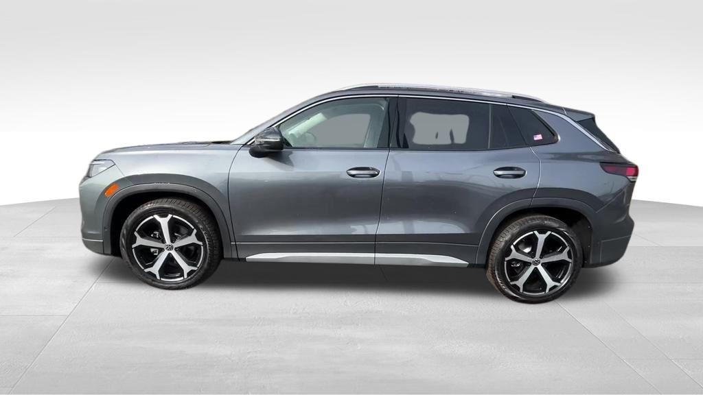 new 2026 Volkswagen Tiguan car, priced at $34,691