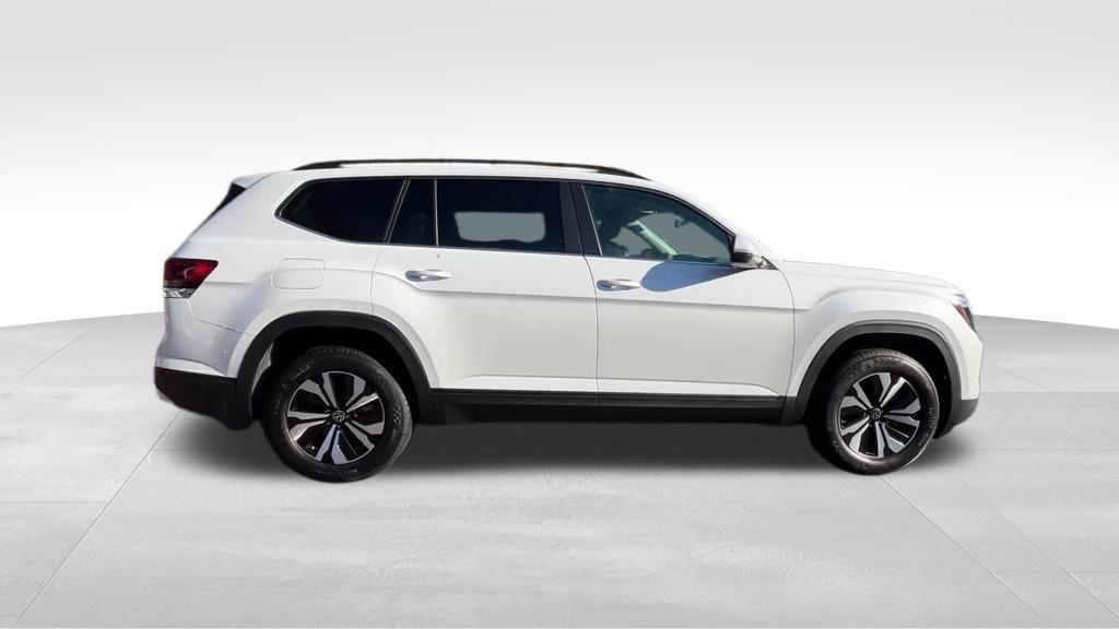 new 2026 Volkswagen Atlas car, priced at $37,578