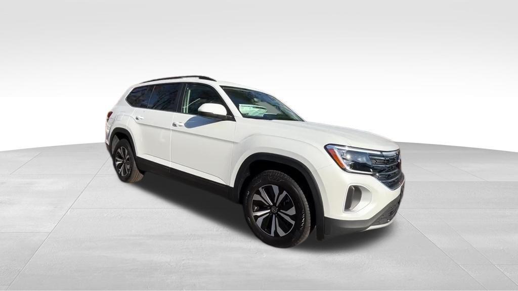 new 2026 Volkswagen Atlas car, priced at $37,578