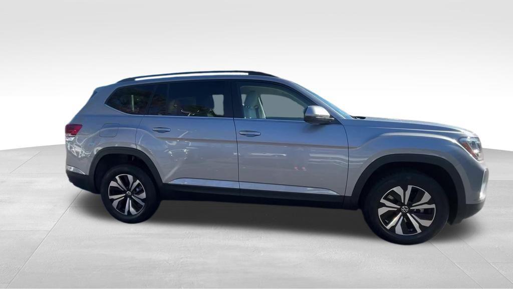 new 2026 Volkswagen Atlas car, priced at $38,928