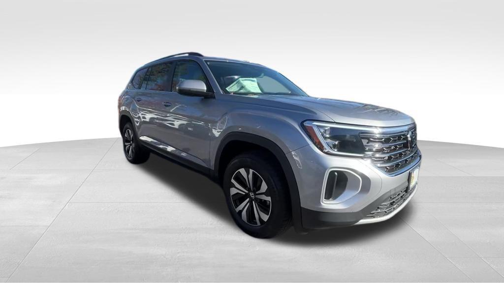 new 2026 Volkswagen Atlas car, priced at $38,928
