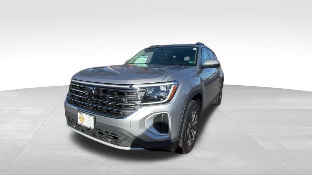 new 2026 Volkswagen Atlas car, priced at $38,928