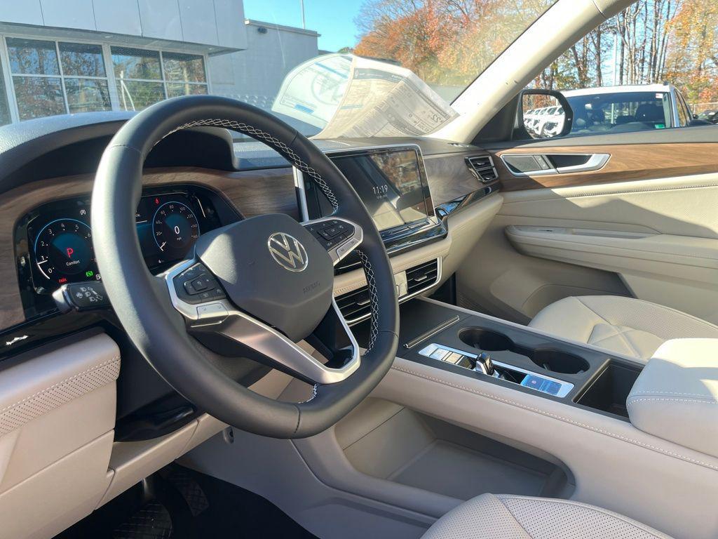 new 2026 Volkswagen Atlas car, priced at $38,928