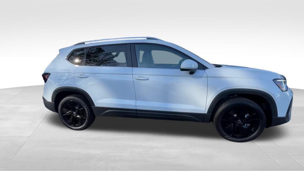 new 2026 Volkswagen Taos car, priced at $30,207