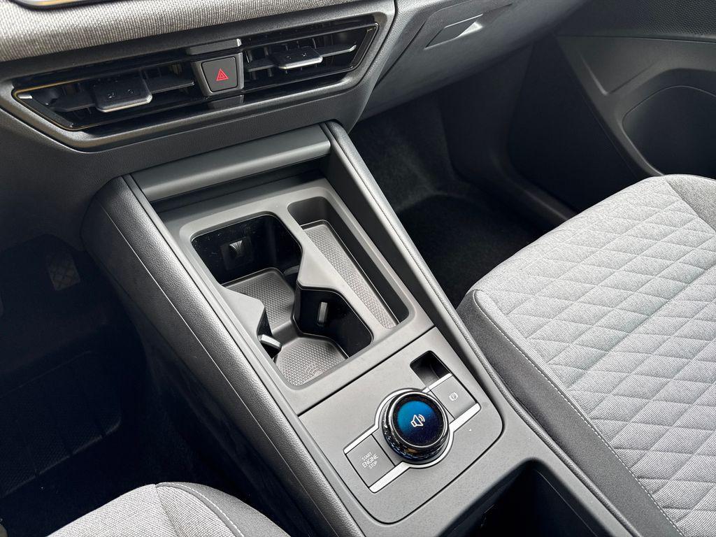 new 2026 Volkswagen Tiguan car, priced at $29,295