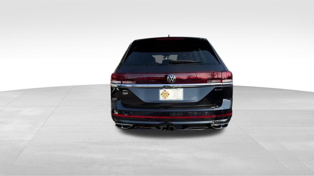 new 2026 Volkswagen Atlas car, priced at $51,671