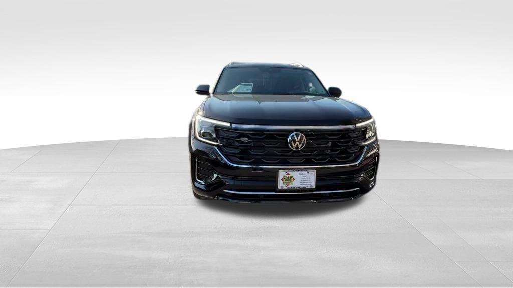 new 2026 Volkswagen Atlas car, priced at $51,671