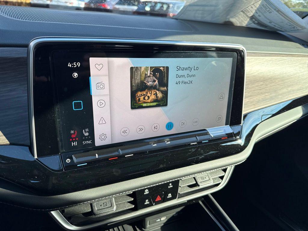 new 2026 Volkswagen Atlas car, priced at $51,671