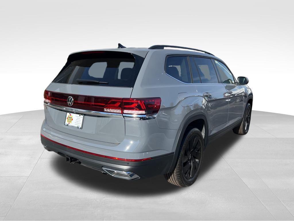 new 2026 Volkswagen Atlas car, priced at $43,246