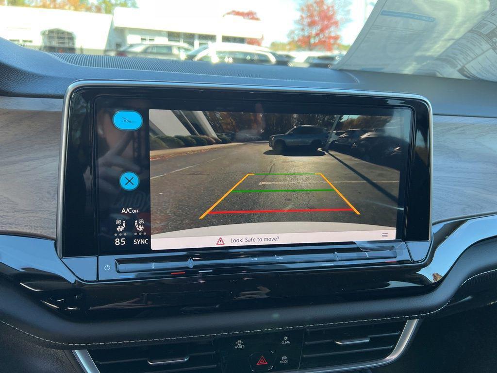 new 2026 Volkswagen Atlas car, priced at $39,365