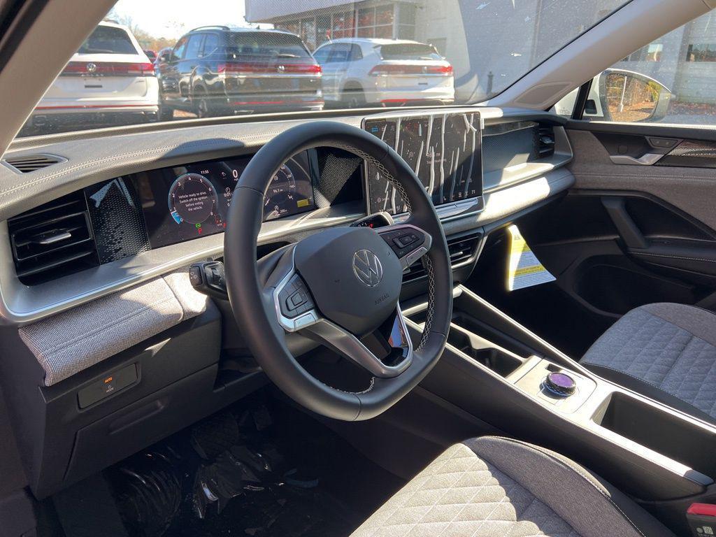 new 2026 Volkswagen Tiguan car, priced at $30,537