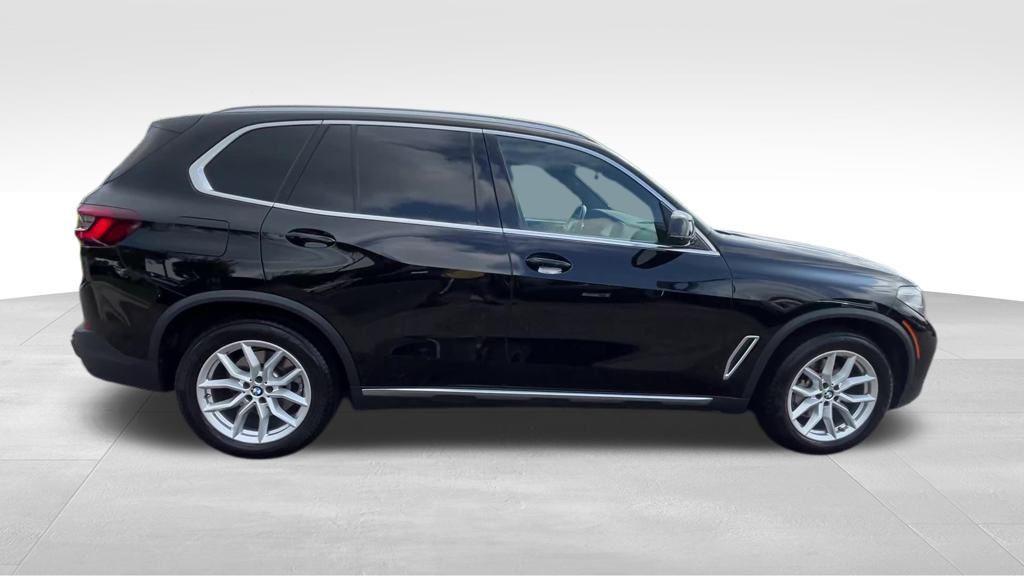 used 2022 BMW X5 car, priced at $38,370