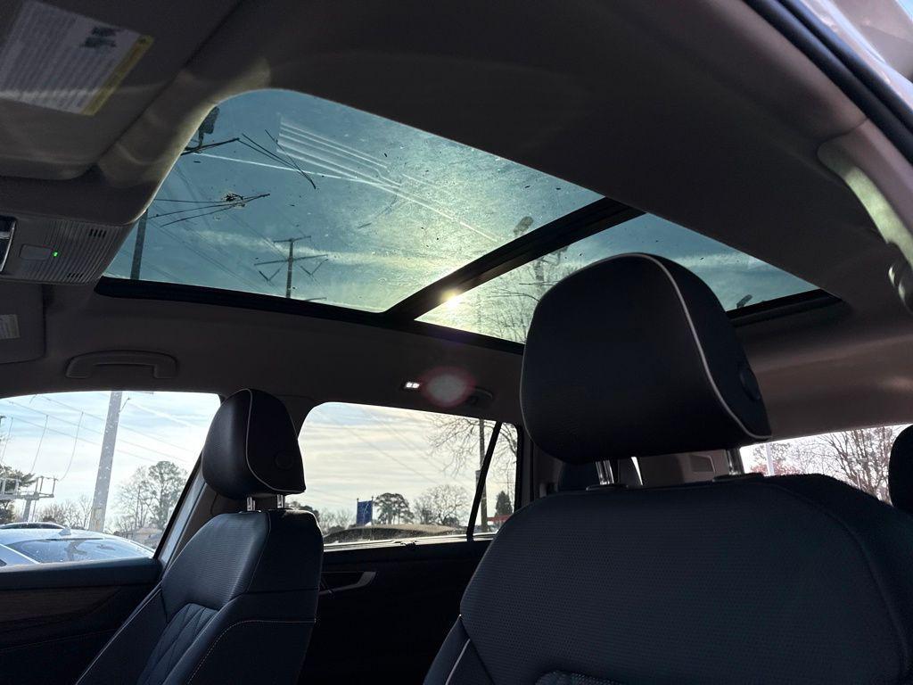 new 2026 Volkswagen Atlas car, priced at $53,124