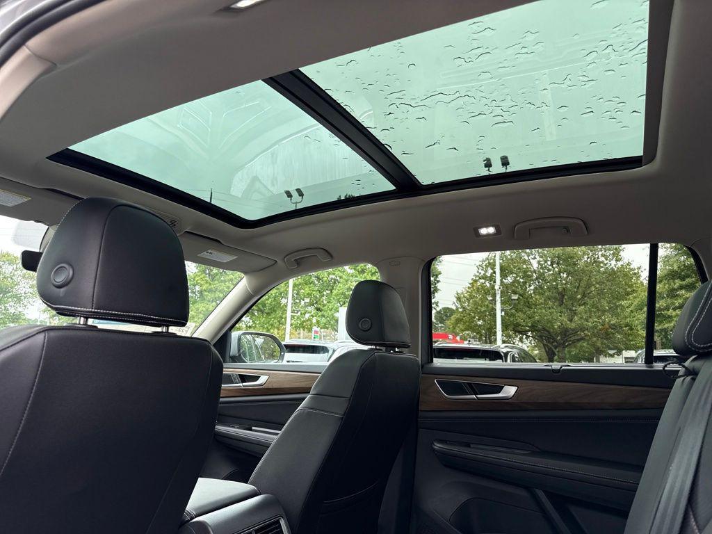 new 2026 Volkswagen Atlas car, priced at $43,908