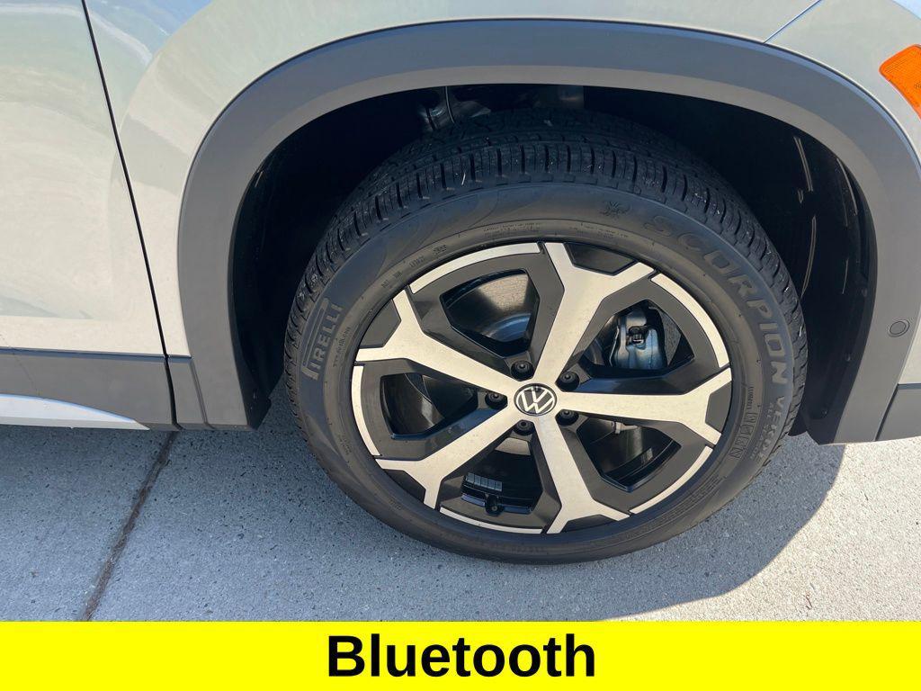 new 2025 Volkswagen Tiguan car, priced at $30,782