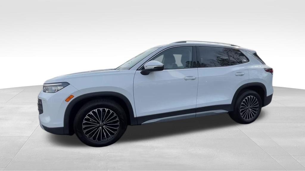 new 2026 Volkswagen Tiguan car, priced at $30,795