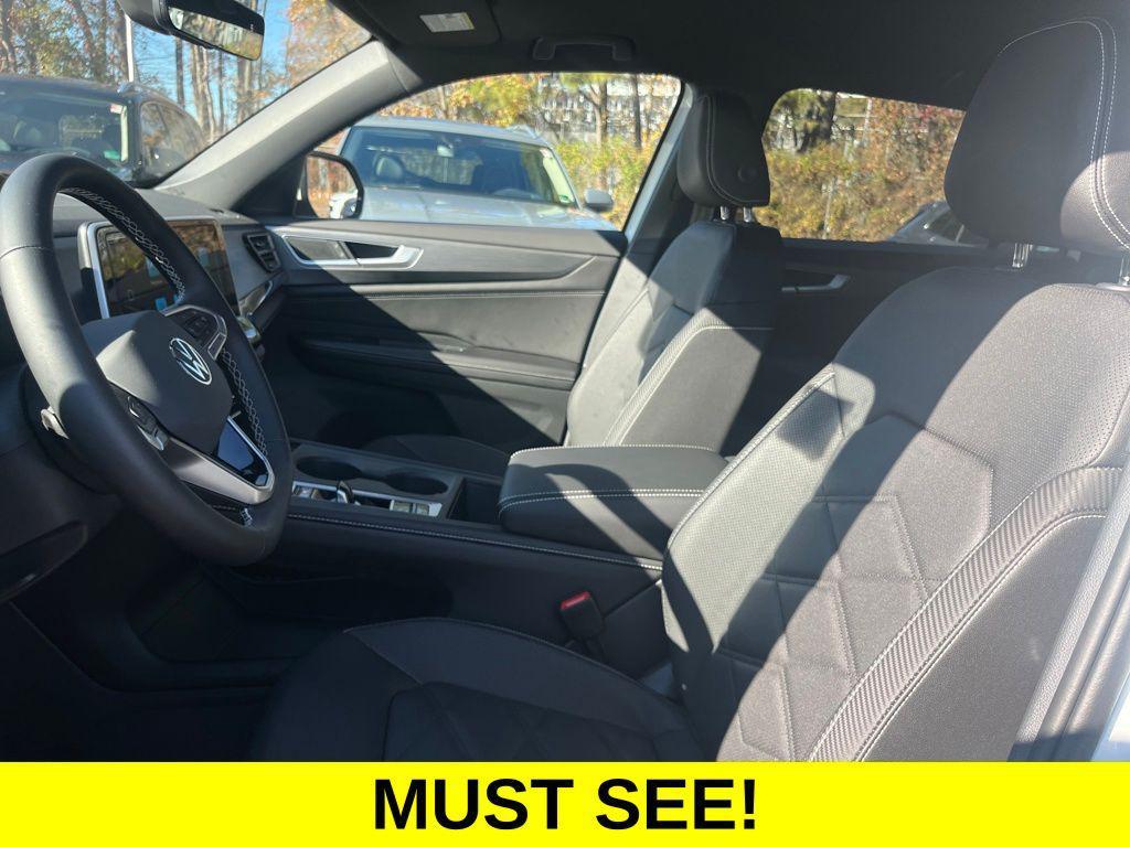 new 2026 Volkswagen Atlas Cross Sport car, priced at $38,855