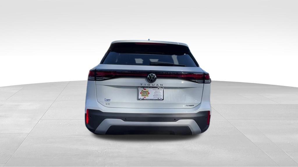 new 2026 Volkswagen Tiguan car, priced at $35,111