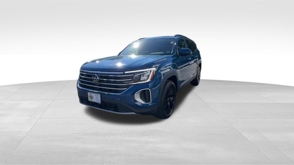 new 2026 Volkswagen Atlas car, priced at $43,986