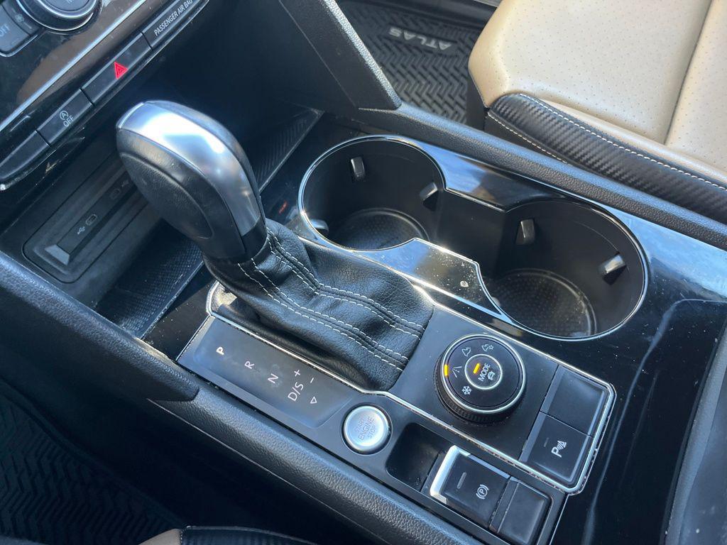 used 2022 Volkswagen Atlas Cross Sport car, priced at $22,329