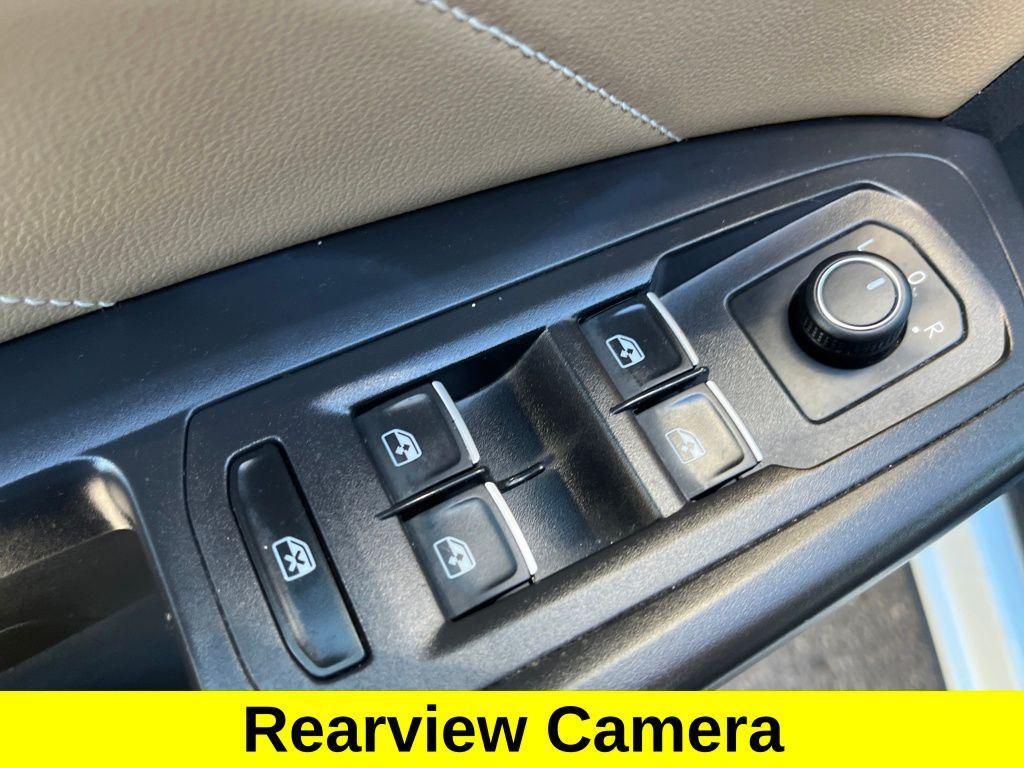 used 2022 Volkswagen Atlas Cross Sport car, priced at $22,329