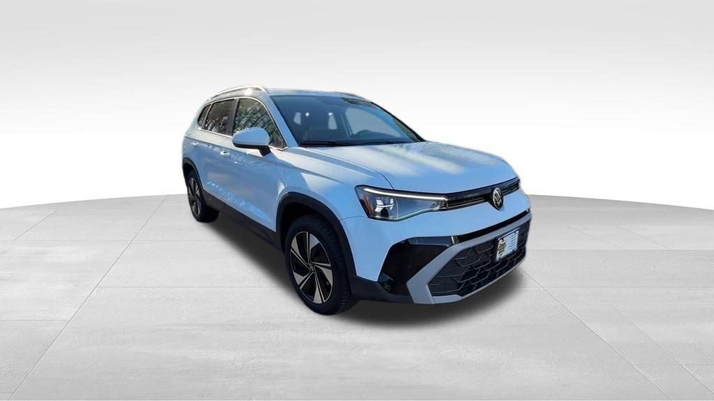 new 2026 Volkswagen Taos car, priced at $32,546