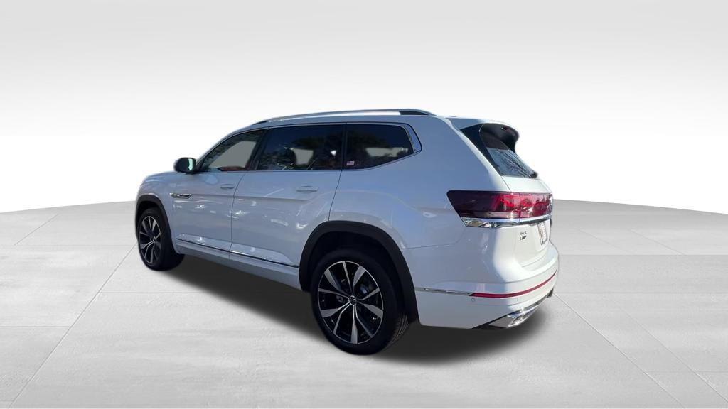new 2026 Volkswagen Atlas car, priced at $53,031