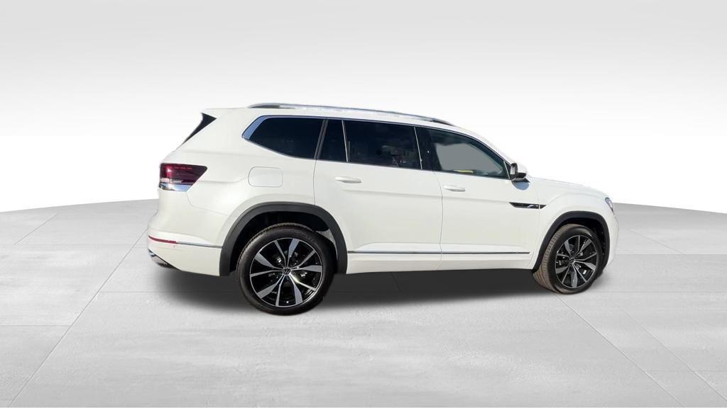 new 2026 Volkswagen Atlas car, priced at $53,031