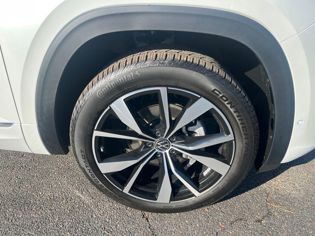 new 2026 Volkswagen Atlas car, priced at $53,031