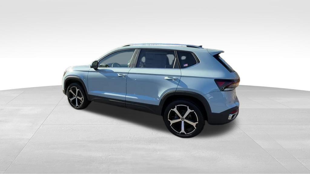 new 2026 Volkswagen Taos car, priced at $36,733